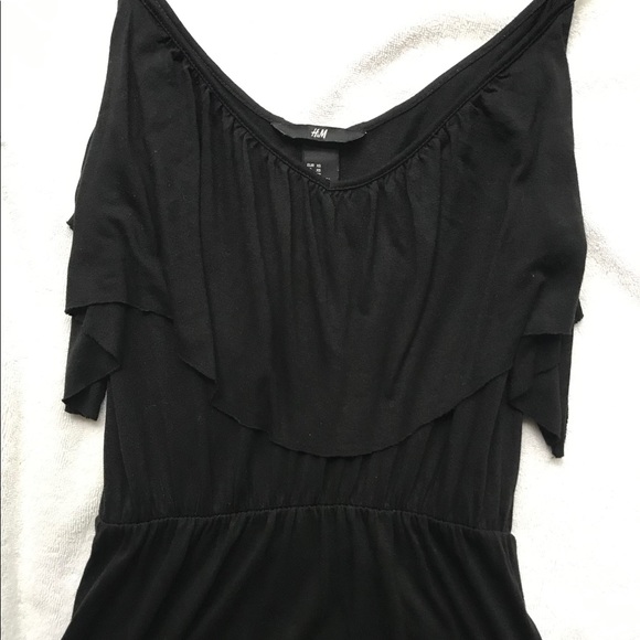 Basic Ruffled Maxi Dress - Picture 3 of 5